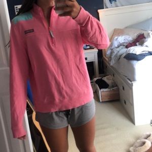 Vineyard Vines Top